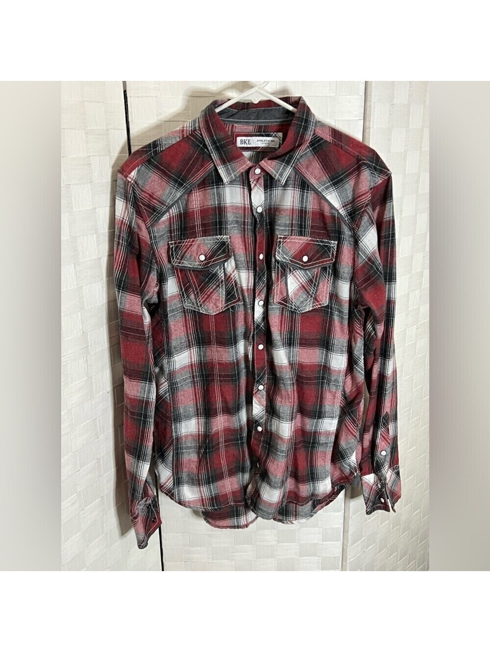 MENS shirt